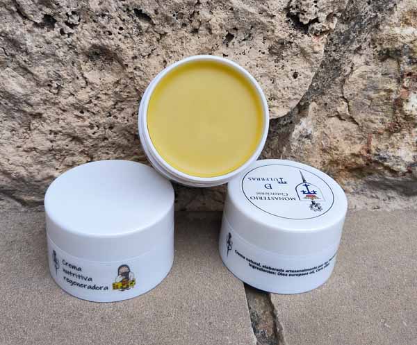 CREMA ANTIARRUGAS REGENERADORA - Imagen 4